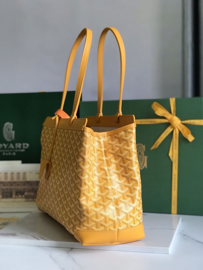 Goyard Shopping Bags